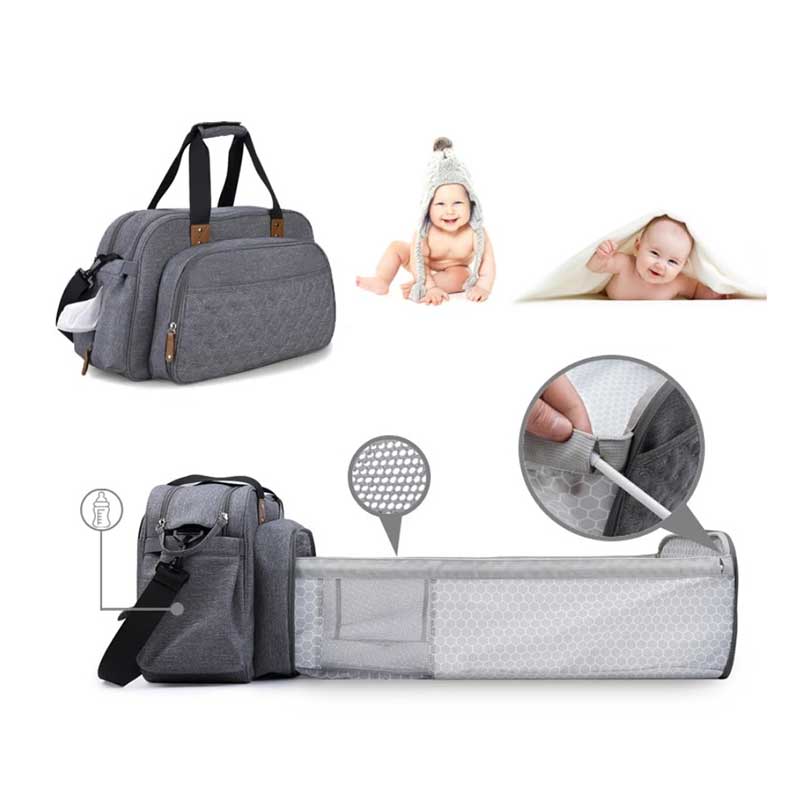 Sac a langer avec lit integre 